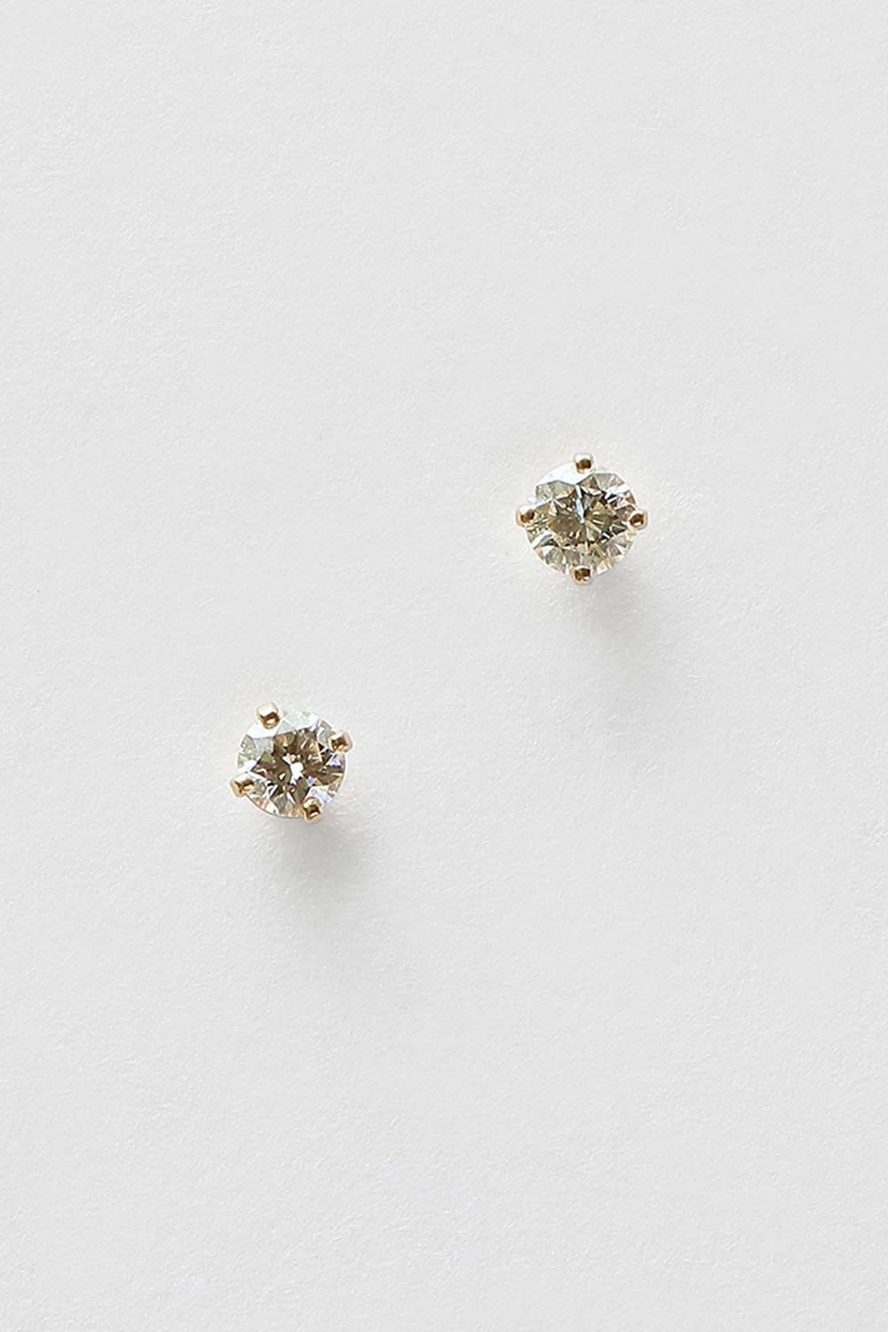 Diamond studs