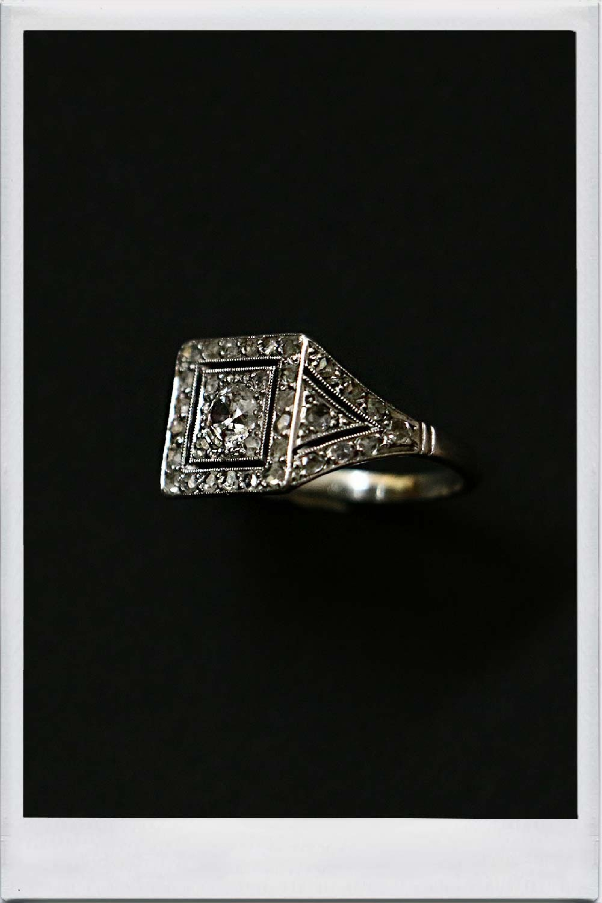 Geometric diamond ring