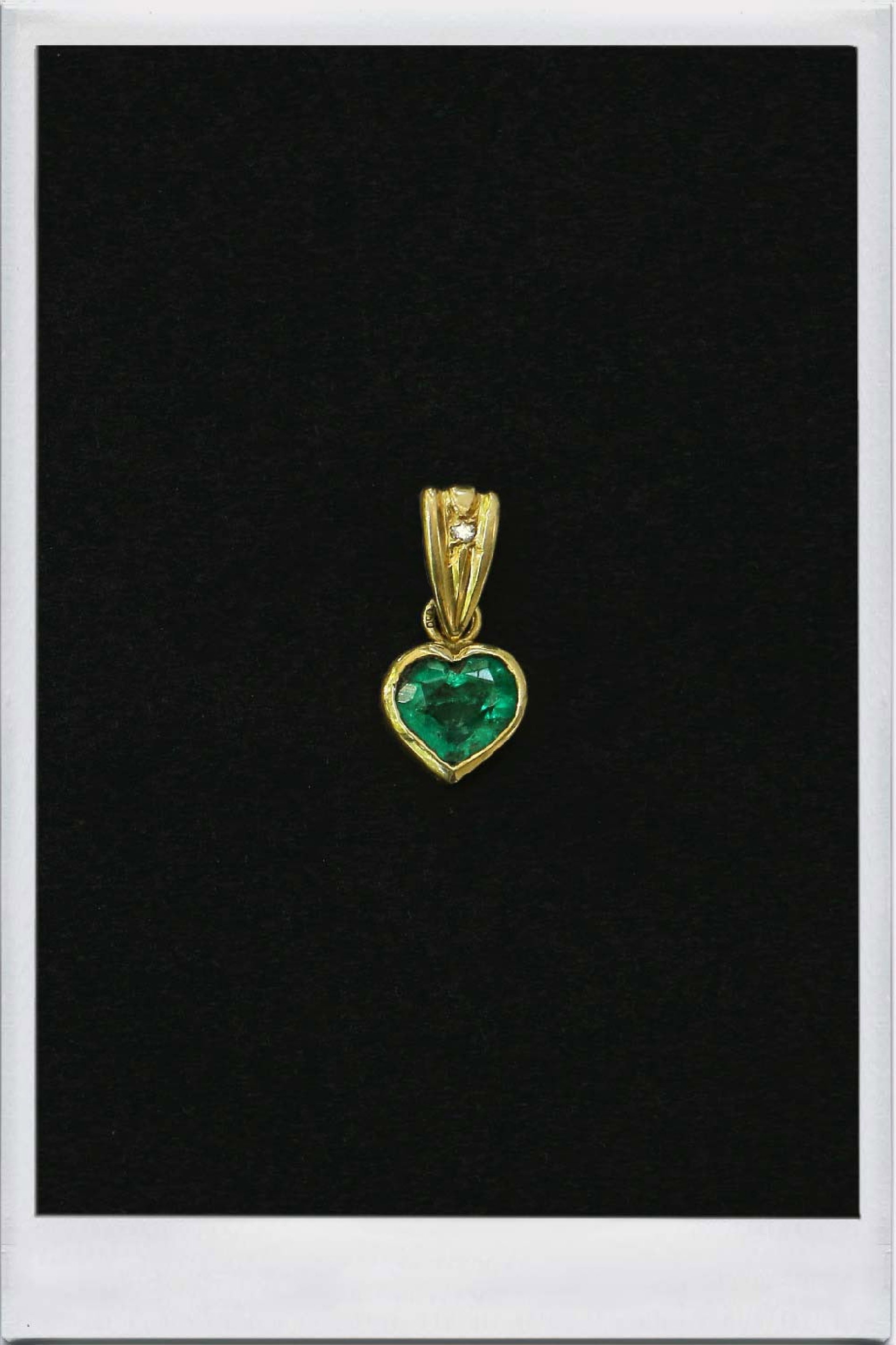 Pendentif cœur émeraude