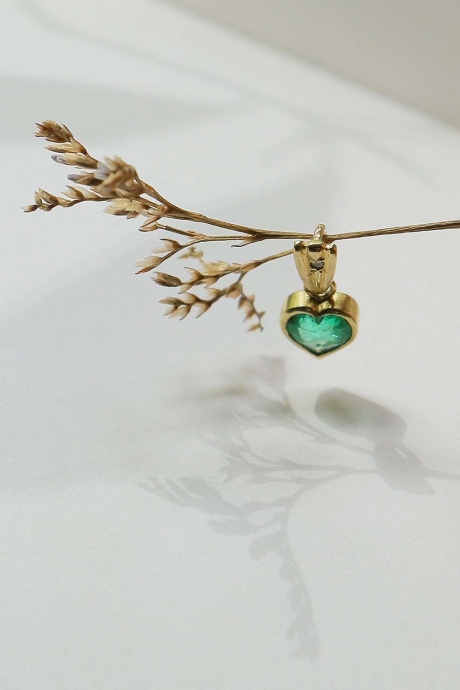 Pendentif cœur émeraude