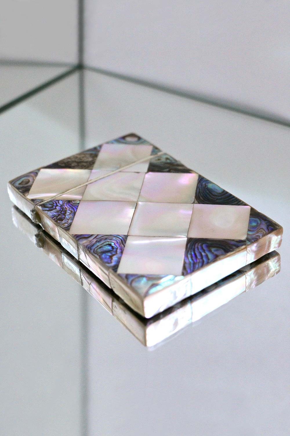 Mother of pearl haliotis card holder